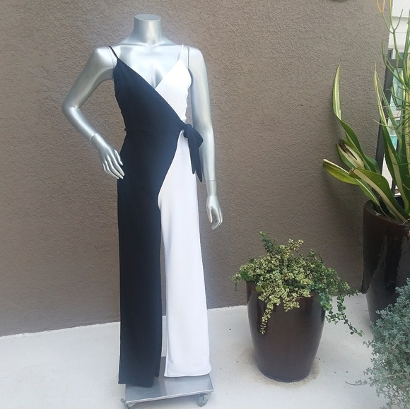 💃 two tone black & white jumpsuit - Picture 4 of 8